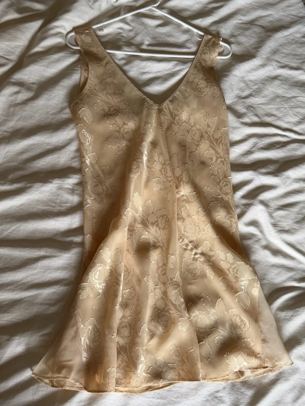 Vintage Gold Robe and Nightgown Set